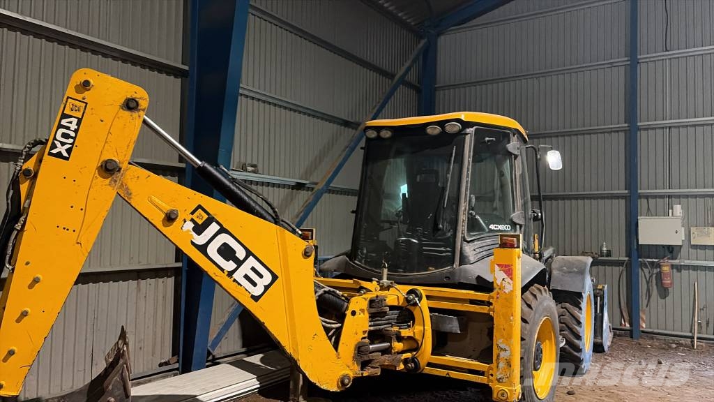 JCB 4 CX 14 لوادر ذات جرافات عكسية