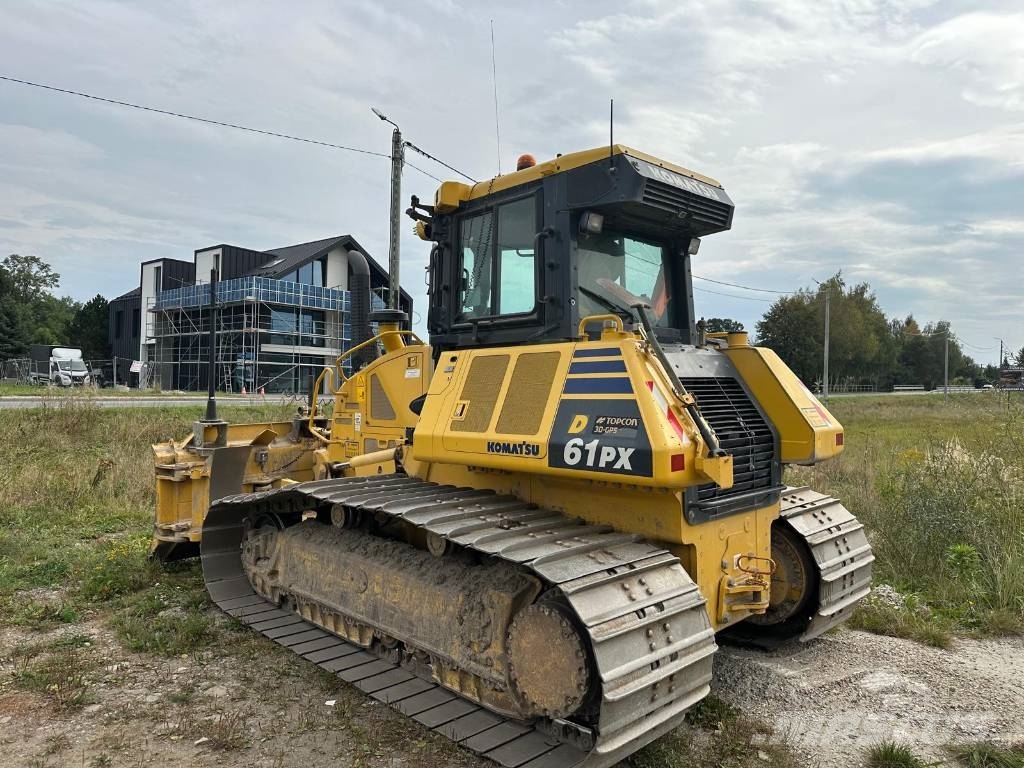 Komatsu D 61 PX24 Buldozer sobre oruga