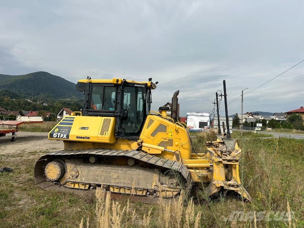 Komatsu D 61 PX24 Buldozer sobre oruga