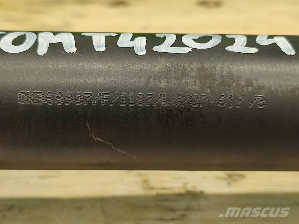 Manitou COMT42024 gearbox gear shaft Transmisija