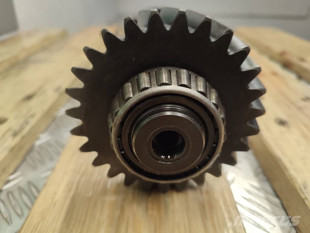 Manitou COMT42024 gearbox gear shaft Transmisija
