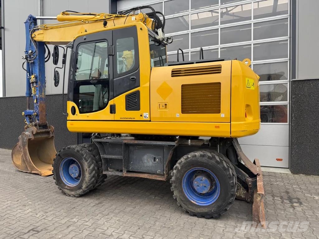 Komatsu PW160-10 حفارات بعجل
