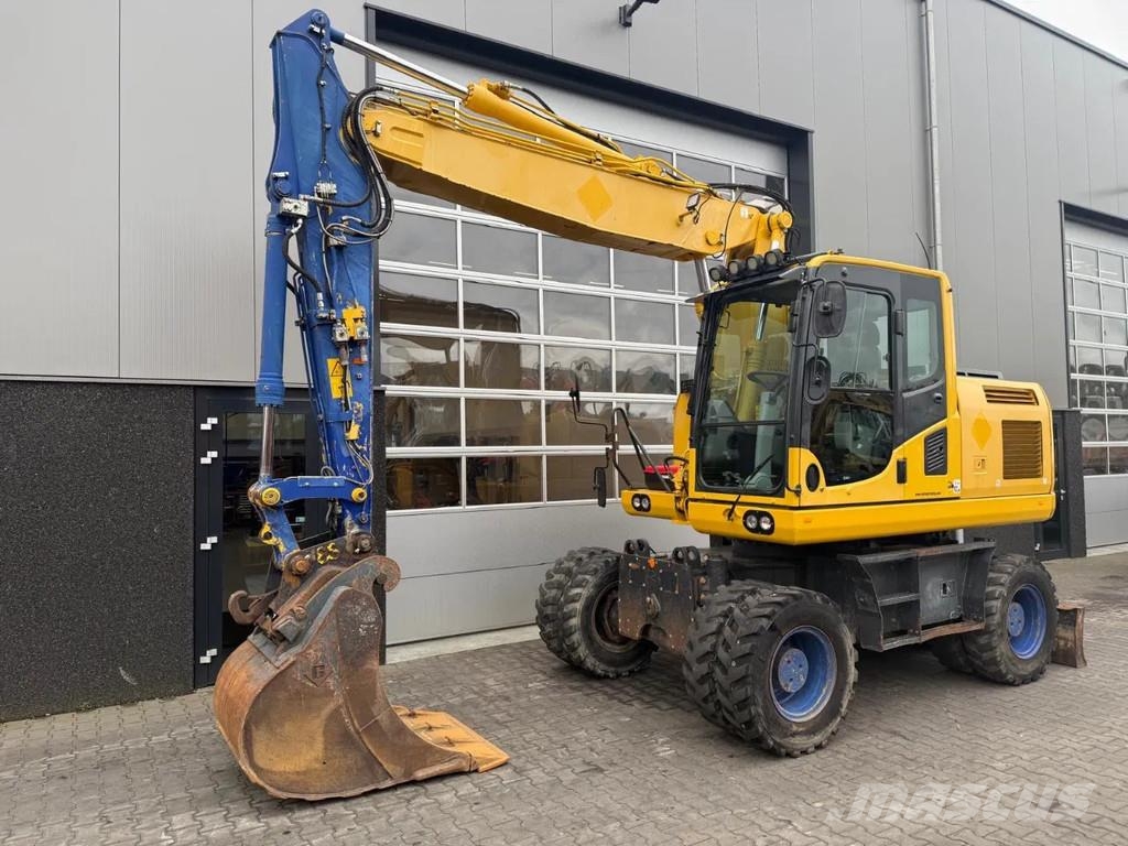 Komatsu PW160-10 حفارات بعجل
