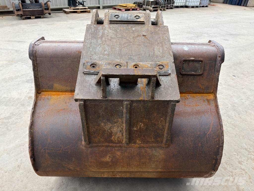BMT Baumaschinen SW3 Ковши
