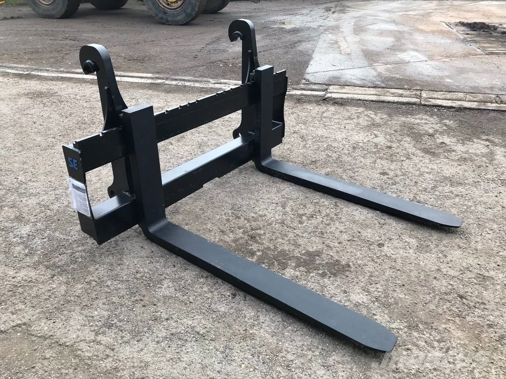 SE / Volvo 5 ton pallet forks Građevinarske viljuške