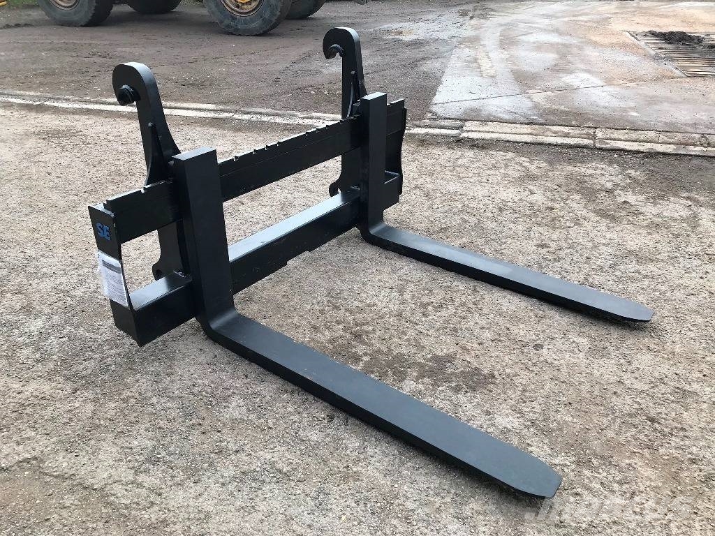 SE / Volvo 5 ton pallet forks Građevinarske viljuške