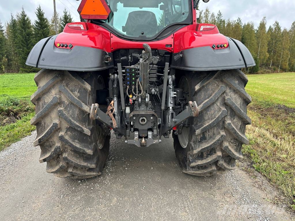 Valtra T 195 V Traktori