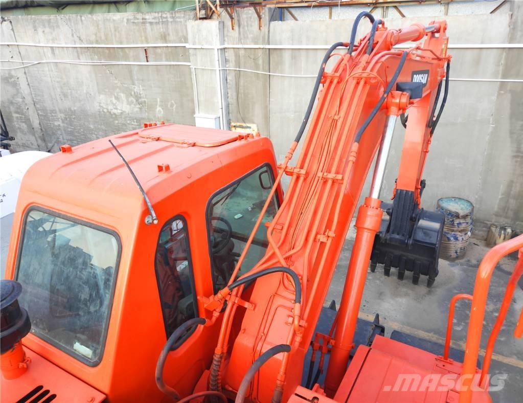 Doosan DH 150 W-7 旋轉式挖土機/掘鑿機/挖掘機