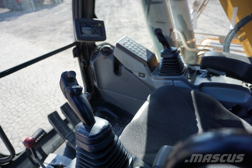 Liebherr R 924 LC Εκσκαφείς με ερπύστριες