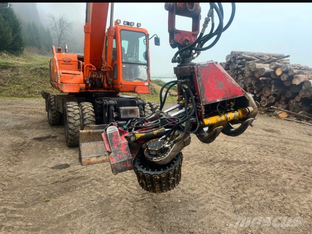 Daewoo Doosan S200W5 Escavatori forestali