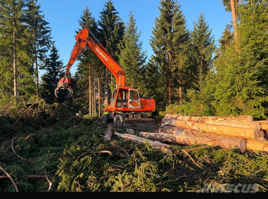 Daewoo Doosan S200W5 Escavatori forestali