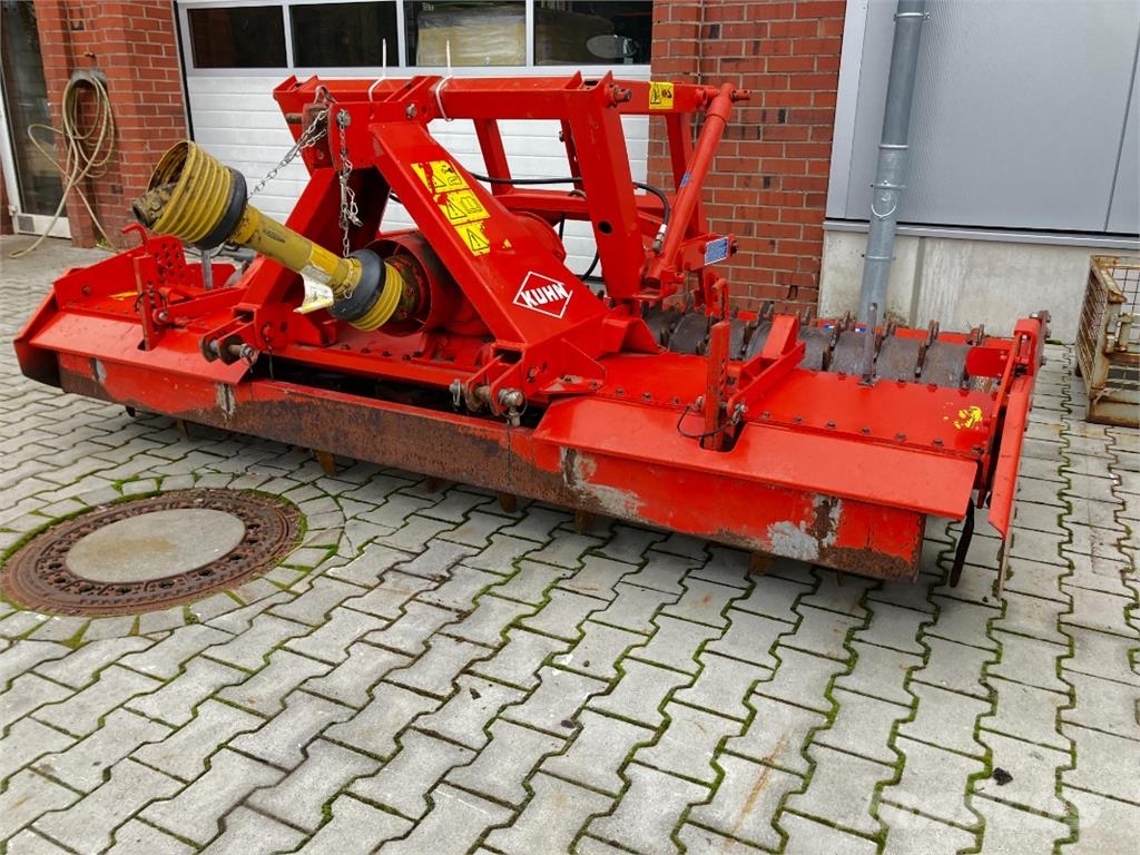Kuhn HRB 302 Rotacijske brane in multikultivatorji