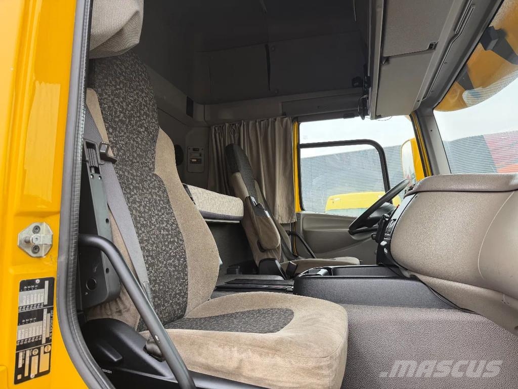 DAF CF 85.460 8x2 + Hiab 600E-7 Hipro رافعات صالحة لكل أنواع الطرق