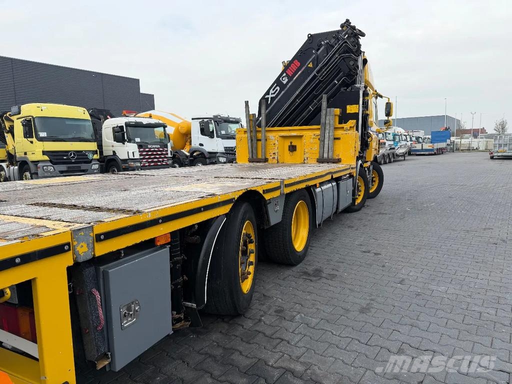 DAF CF 85.460 8x2 + Hiab 600E-7 Hipro رافعات صالحة لكل أنواع الطرق