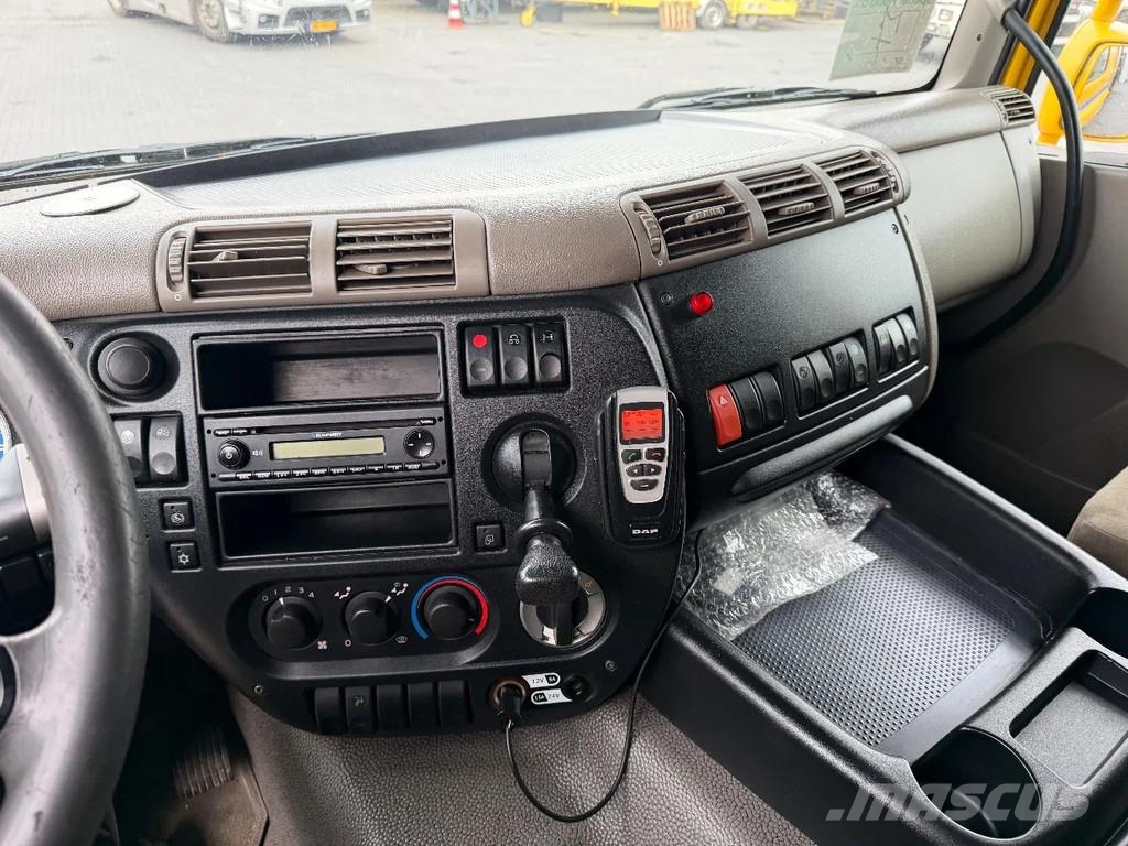 DAF CF 85.460 8x2 + Hiab 600E-7 Hipro رافعات صالحة لكل أنواع الطرق