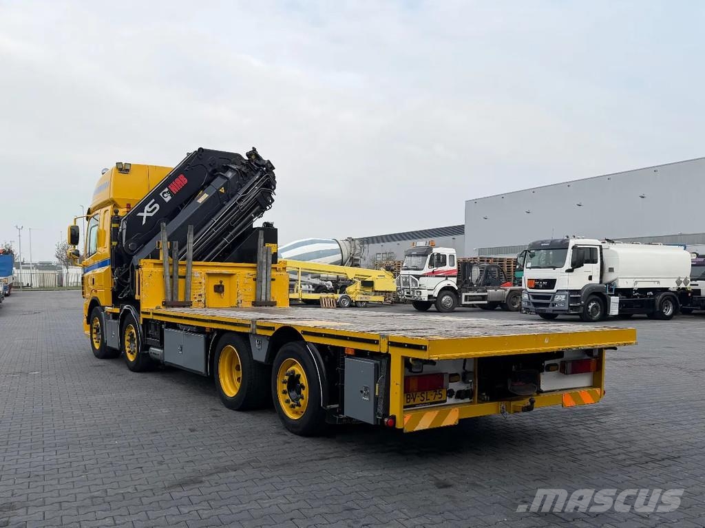DAF CF 85.460 8x2 + Hiab 600E-7 Hipro رافعات صالحة لكل أنواع الطرق