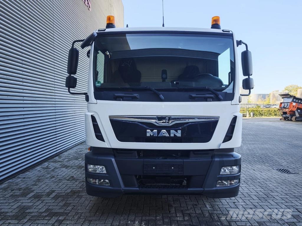MAN TGM 18.320 4x2 Palfinger PK 18002 EH Visurgājēji celtņi
