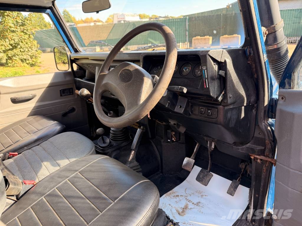 Land Rover Defender Pickup/planbiler