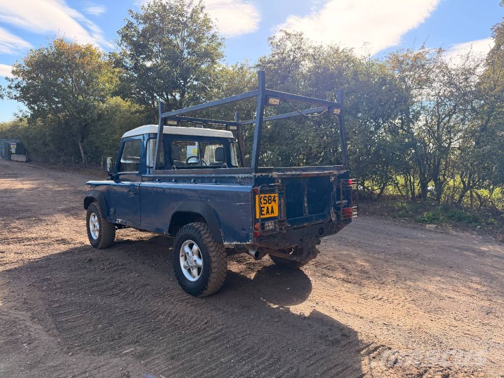 Land Rover Defender Pickup/planbiler