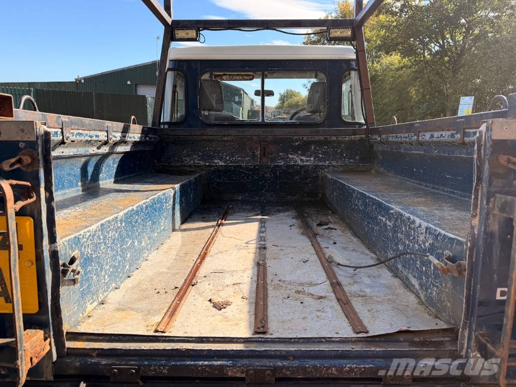 Land Rover Defender Pickup/planbiler