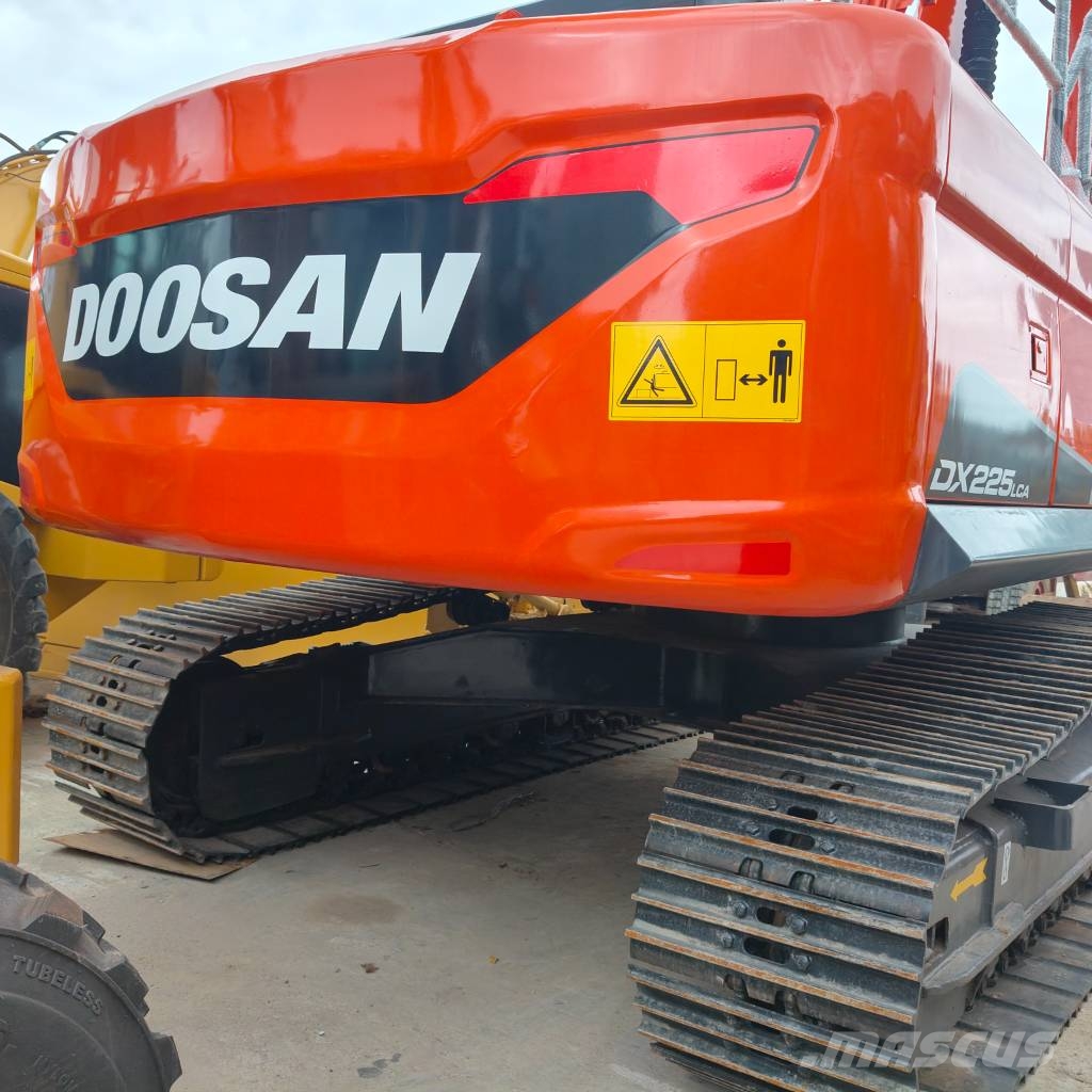 Doosan 225 LC Beltegraver