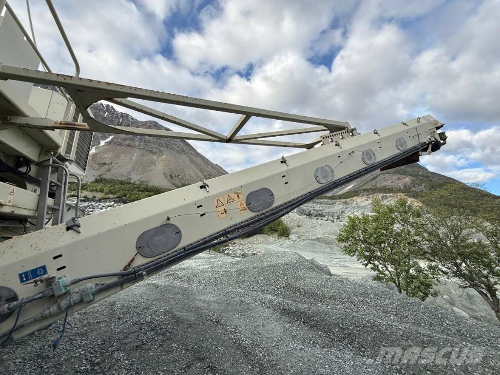 Powerscreen Metso ST620 4Deck Mobile screeners