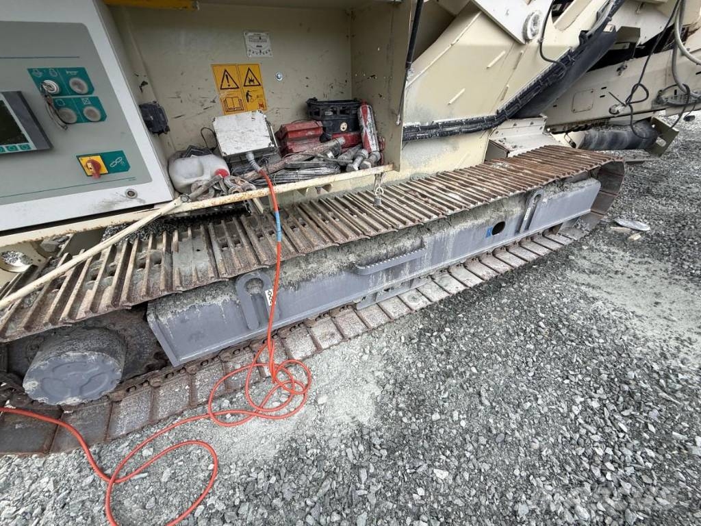 Powerscreen Metso ST620 4Deck Mobile screeners