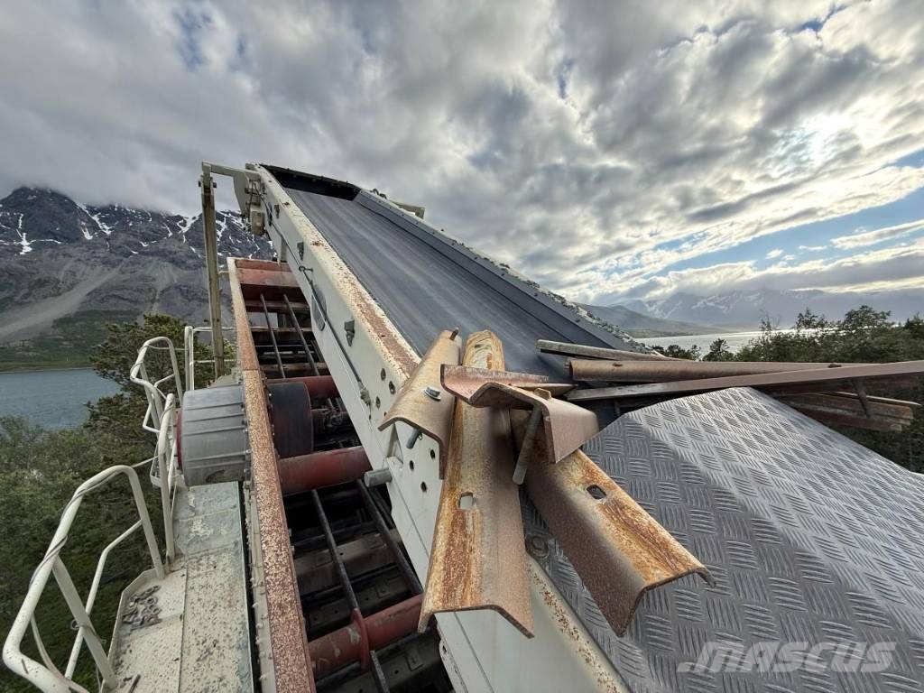 Powerscreen Metso ST620 4Deck Mobile screeners