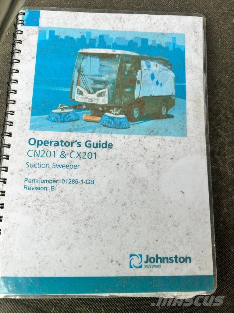 Johnston CX 201 كناسات