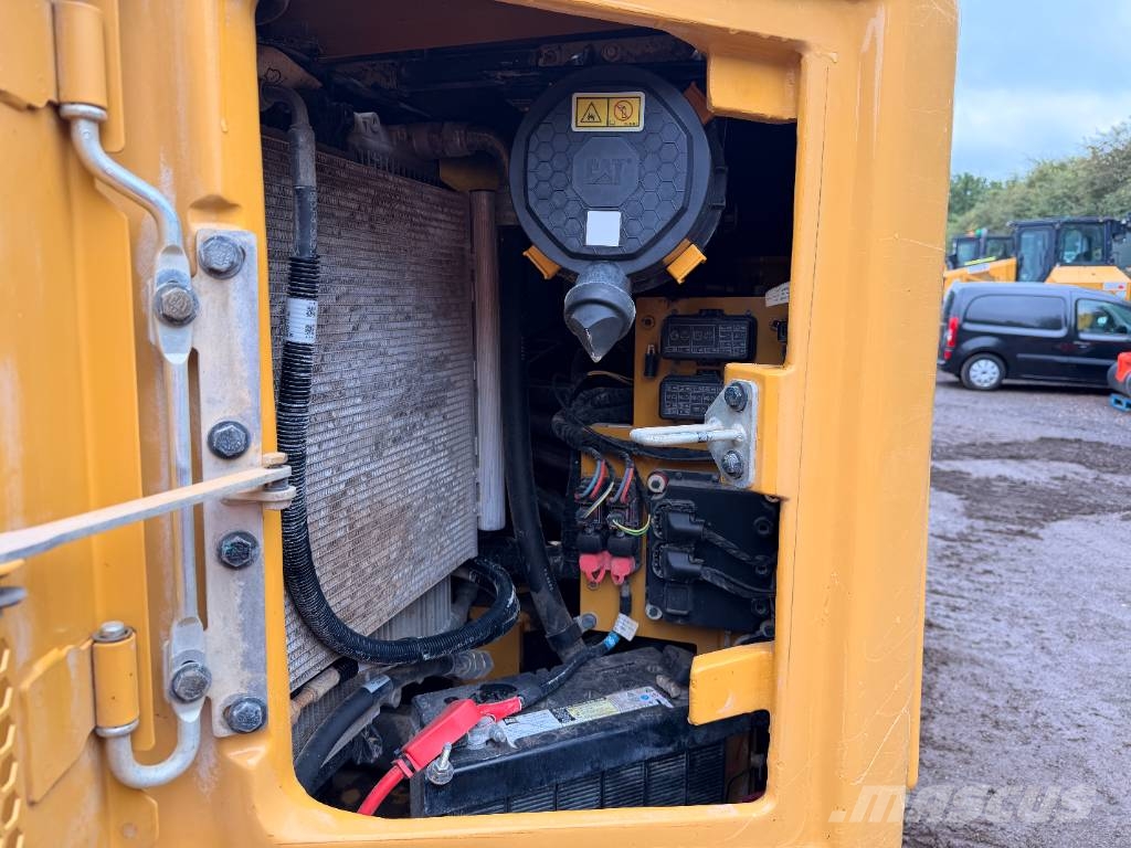 CAT 308 CR 8 Ton Midi Excavator Midibagger 7t - 12t