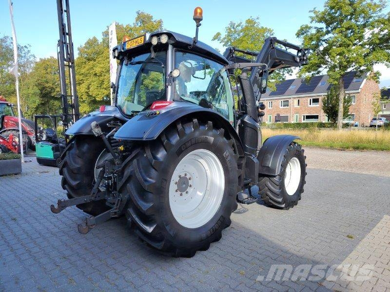 Valtra N174 V Tractores