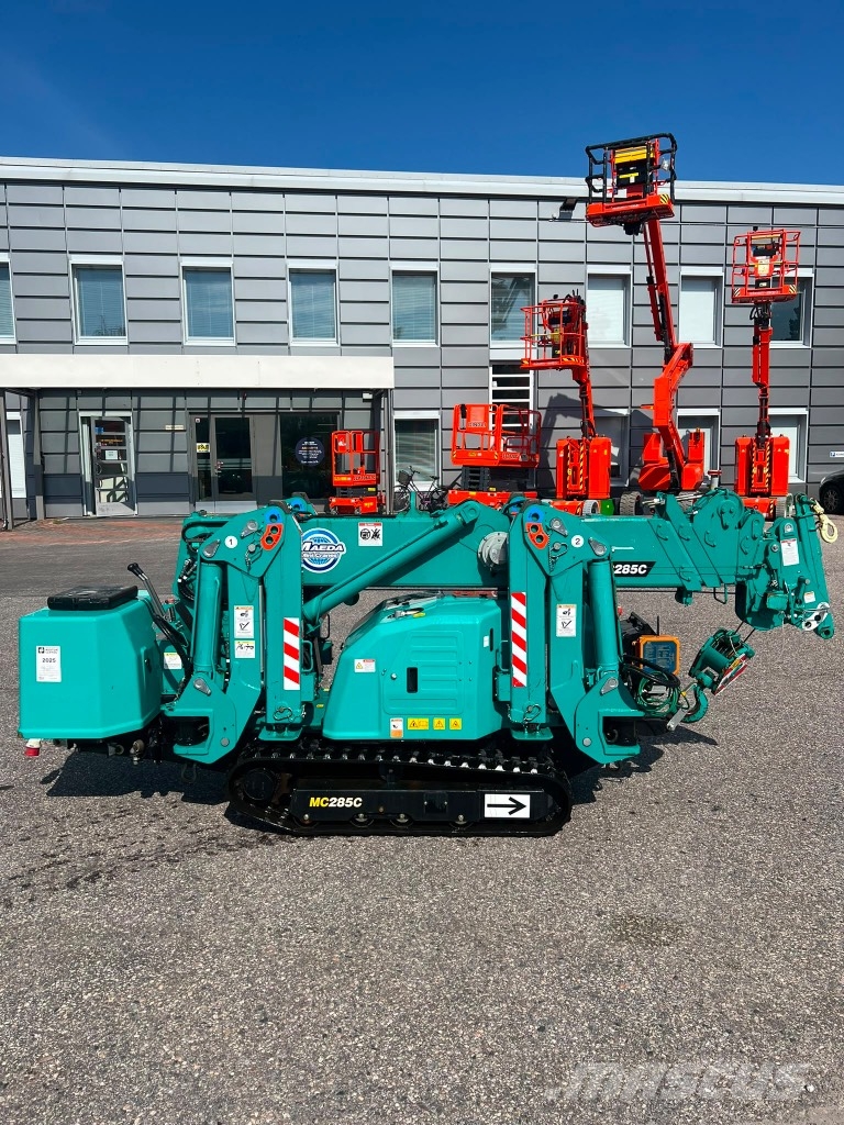 Maeda MC 285 C-3 Minikranen