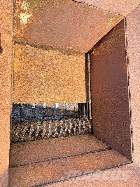 AWC V 1500 WOOD SHREDDER آلات تمزيق المخلفات