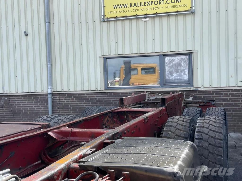 Mercedes-Benz SK 2635 V8 Heavy Duty Chassis 6x4 V8 Big Axle's 13 Camiones chasis
