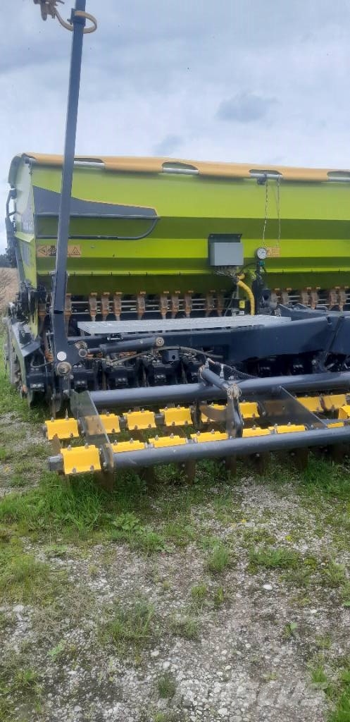 Junkkari D400 Perforatrici