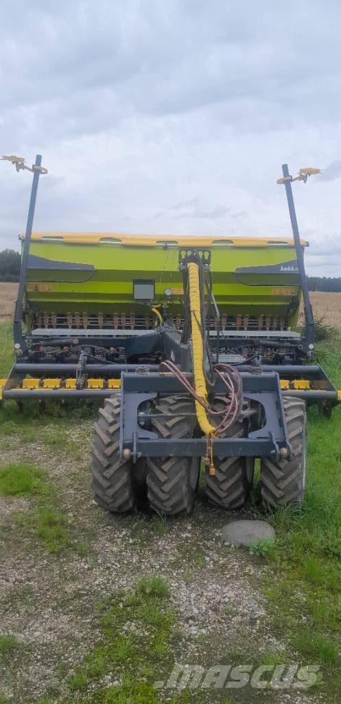 Junkkari D400 Perforatrici