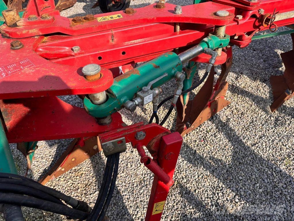 Kverneland Ls 100 Conventional ploughs