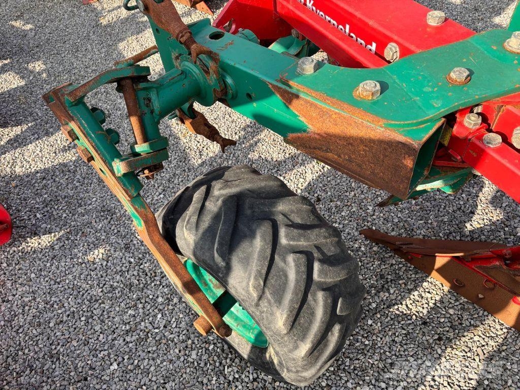 Kverneland Ls 100 Conventional ploughs