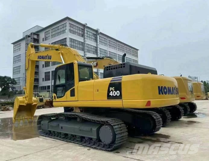Komatsu PC 400 حفارات زحافة
