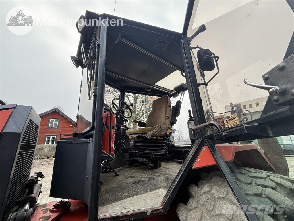 Huddig 960 Backhoe