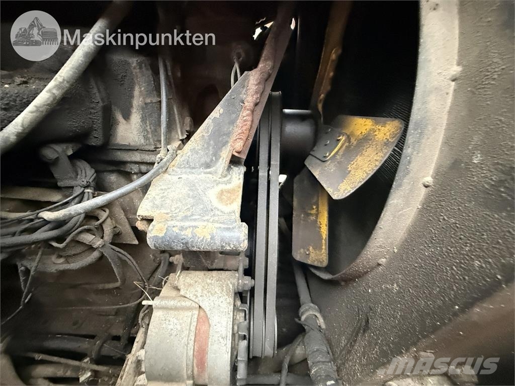 Huddig 960 Backhoe