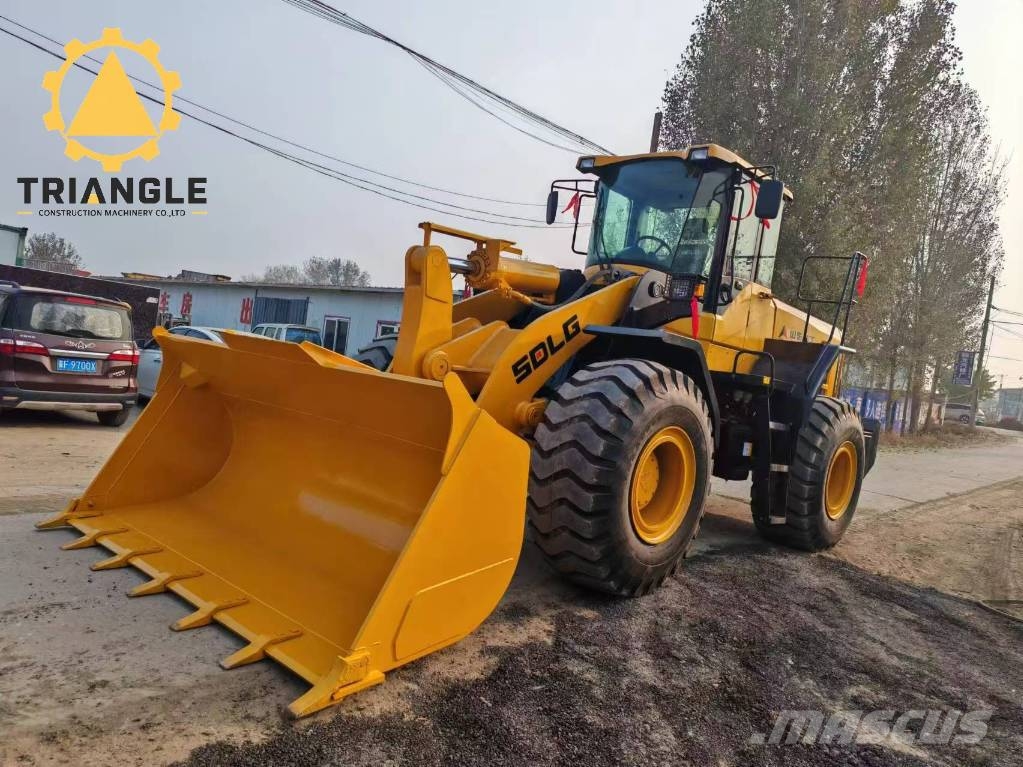 CAT LG 956F Rataslaadurid