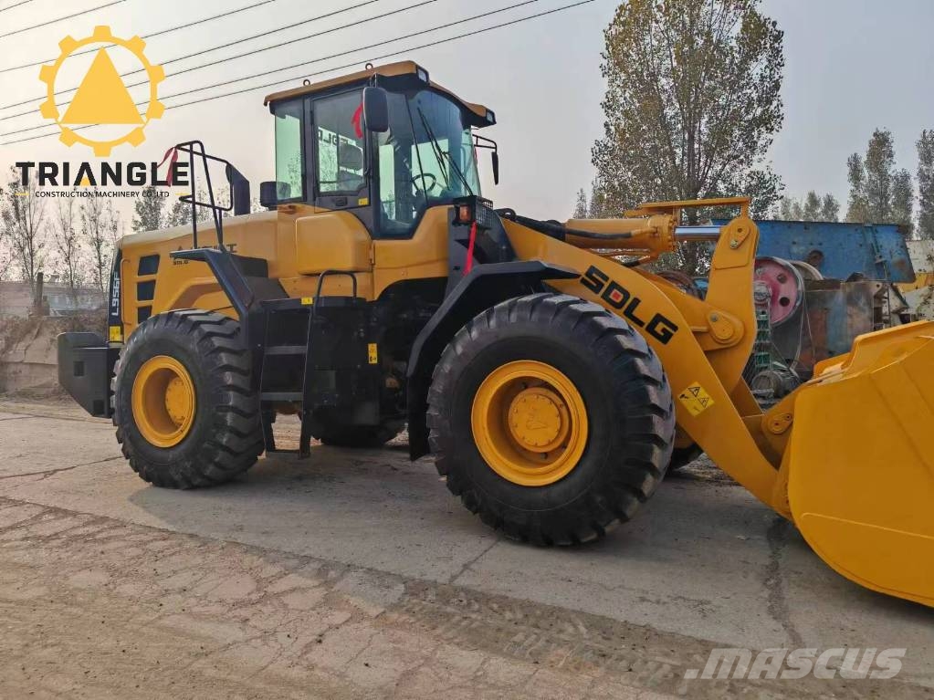 CAT LG 956F Rataslaadurid
