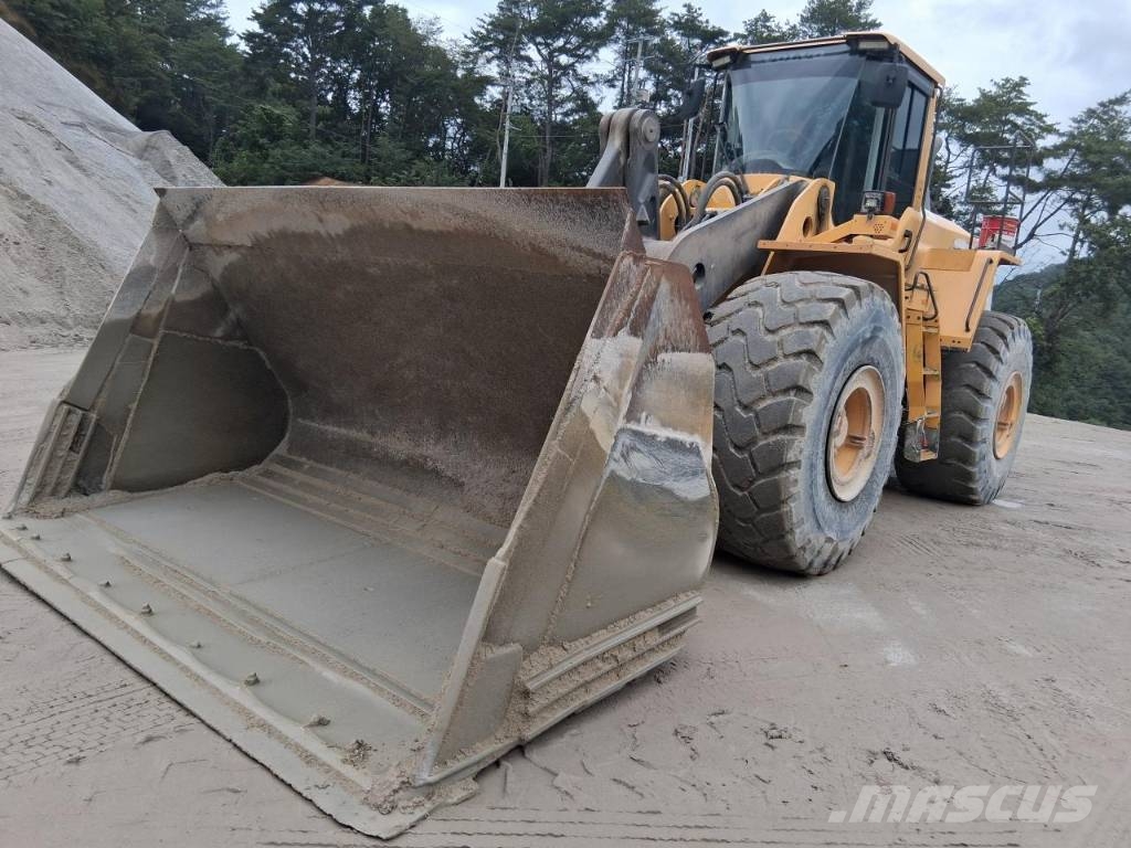 Volvo L 220 G Wielladers