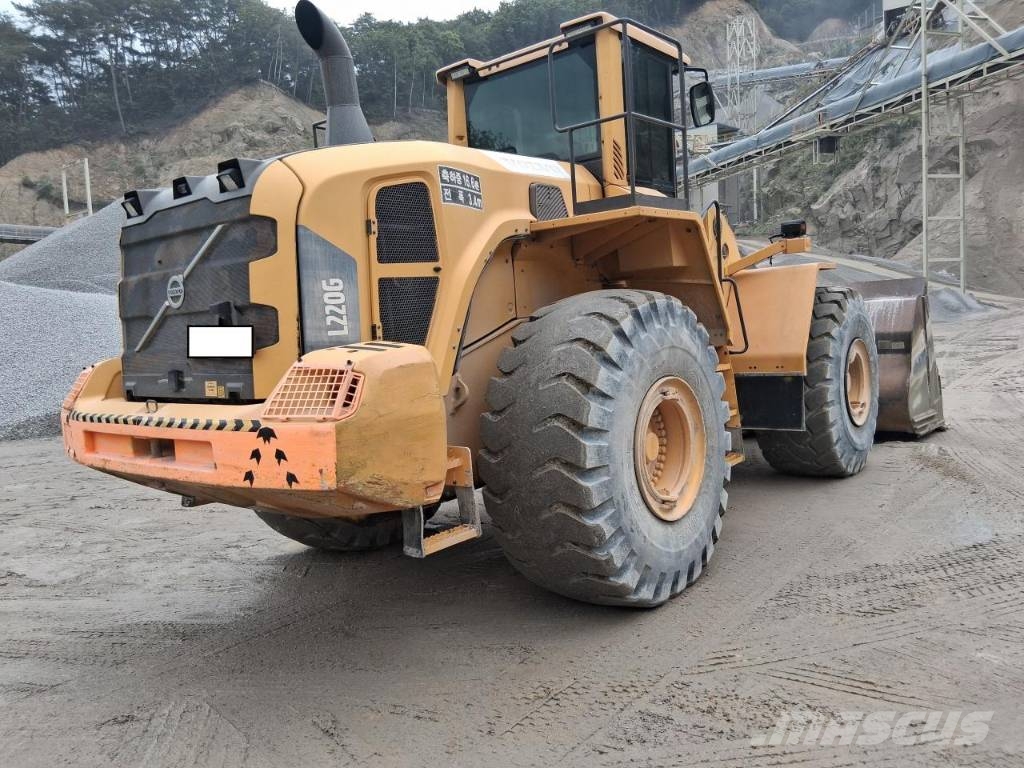 Volvo L 220 G Wielladers