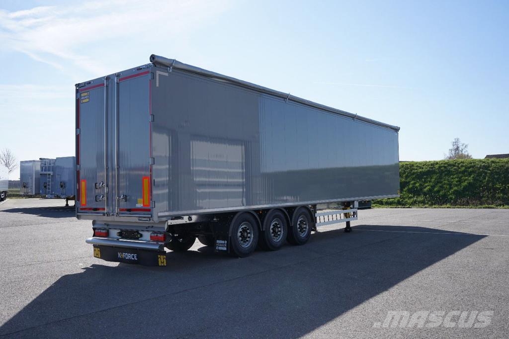 Kraker K-Force 92M3 - stock model Návesy s pohyblivou podlahou