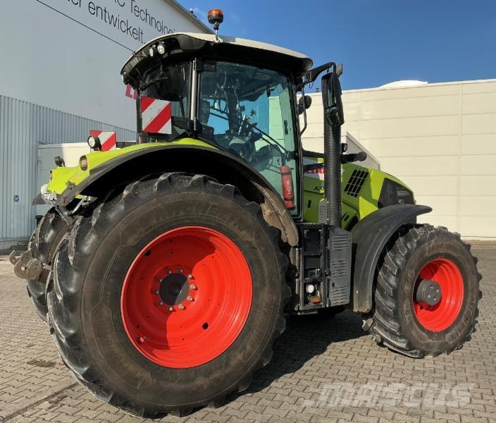 CLAAS AXION 870 CMATIC CEBIS 트랙터