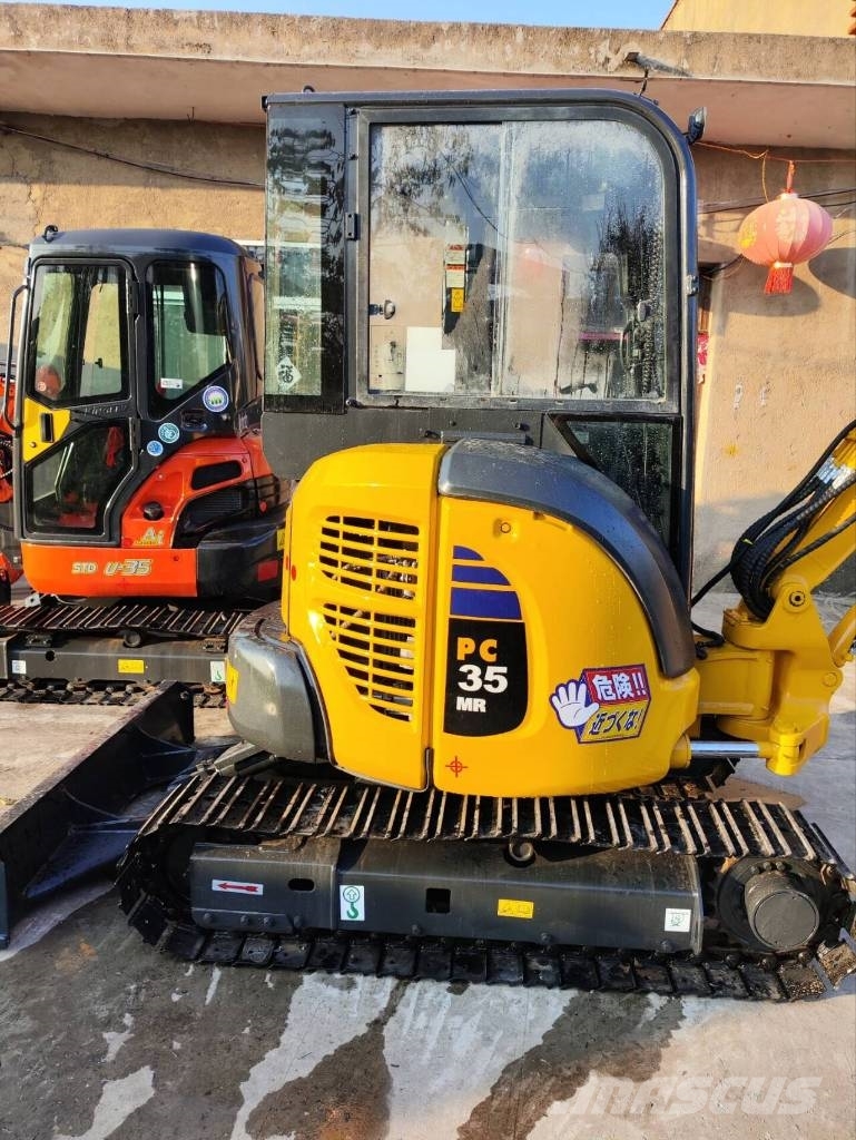 Komatsu PC 35 MR Minikoparki