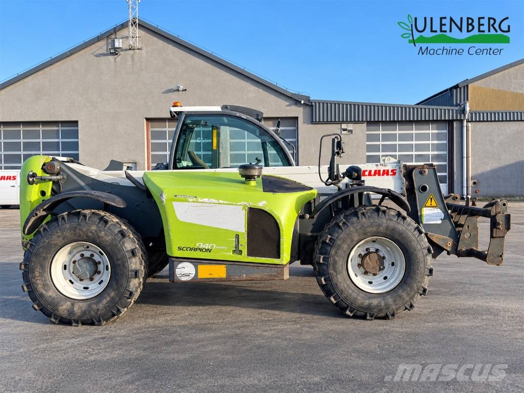 CLAAS Scorpion 9040 Kurottajat
