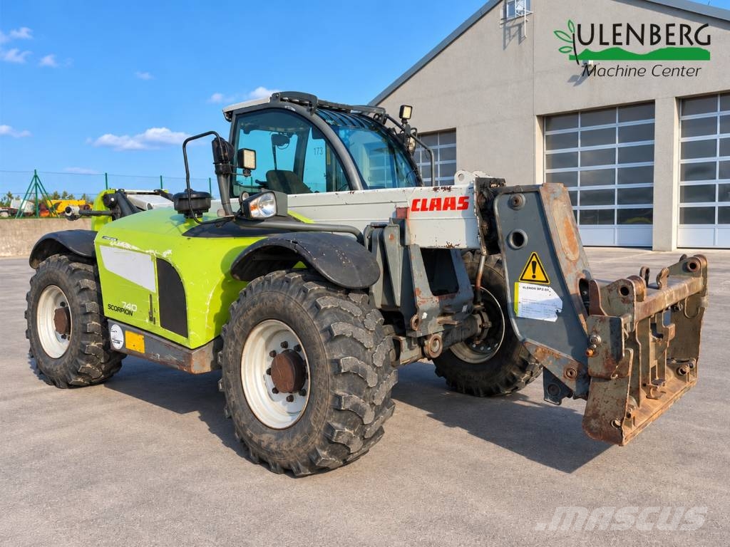 CLAAS Scorpion 9040 Kurottajat